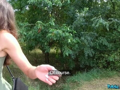 Amatööri, Isot tissit, Suihinotto, Ruskeahiuksinen, Takaapäin, Luonnolliset tissit, Ulkona, Julkinen