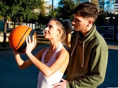 ブロンド, フェラチオ, バック, キス, 剃毛, ガリガリ, スポーツ, ティーン