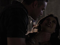 Kuřba, Brunetka, Na psíka, Hd, Latinskej, Masturbácia, Peniaze, Prirodzené prsia