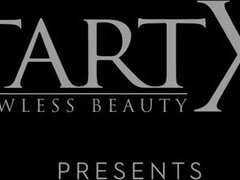 Popó, Kisbaba, Hatalmas hátsó, Természetes mellek, Nuni, Vékony, Egyedül, Tini