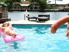 Velika rit, Velike joške, Fafanje, Doggystyle, Kosmate, Dekle drka tiča, Samozadovoljevanje, Joške