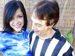 Kukk suging, Brunette, Heiagjengpike, Bakfra, Fingring, Hardcore, Fitte, Tanga