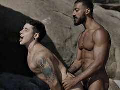 Amaterji, Analno, Plaža, Gej, Medrasni seks, Zunaj, V javnosti, Tetovaže