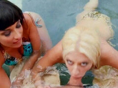 Большие сиськи, Минет, Групповуха, Группа, Секс без цензуры, Натуральные сиськи, Бассейн, Обмен женами