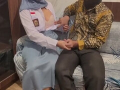 Hot Indonesian Teacher Fucks Student - Clarelia & Jamsen in Viral Homemade Sex