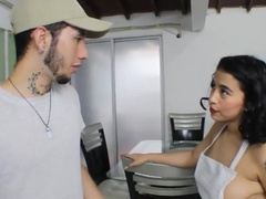 Gros cul, Sucer une bite, Plantureuse, En levrette, Mère que j'aimerais baiser, Chatte, Rasée, Suçant