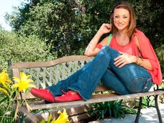 Rit, Velike joške, Fafanje, Dekle drka tiča, Poljubljanje, Muco, Obrito, Najstnice