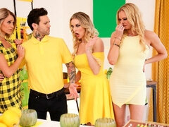 Gruppe, Hårete, Lesbisk, Onani, Tynn, Stripping, Tenåring, Trekant