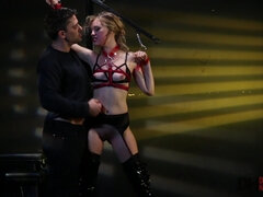 Kuřba, Bondáž, Dávenie, Honění, Hd, Latex, Zrezanie, Kozičky