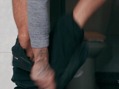 Velký zadek, Velké kozy, Blondýna, Péro, Na veřejnosti, Shemale, Krátké vlasy, Kozičky