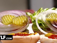 Stor rumpe, Stor kukk, Store pupper, Kukk suging, Kameltå, Firkant, Milf, Fitte
