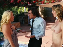 Cul, Grosse bite, Sucer une bite, Mignonne, Hard, Lesbienne, Seins naturels, Plan cul à trois