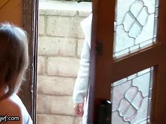 Belleza, Rubia, Morena, Rostro sentado, Coño, Gritar, Adolescente, Trio