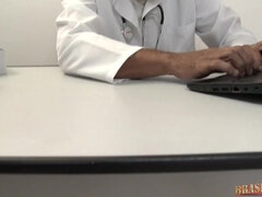 Bebê, Peitos grandes, Loiroa, Doutor, Hardcore, Latina, Sexo grupal a três, Tetas