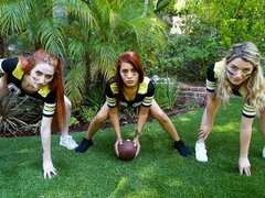 Rit, Velika rit, Doggystyle, Dva para, Dekle drka tiča, Lizanje, Muco, Šport