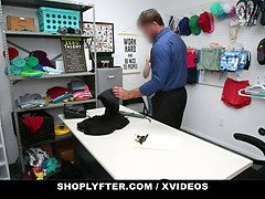 Kiinnijäänyt, Spermashotti, Hd, Poliisi, Pillu, Huutava, Teini