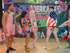 18, お尻, フェラチオ, 茶髪の, バック, ガリガリ, ティーン, オッパイの