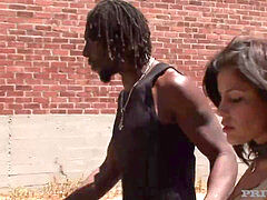 Veľké péro, Čierne, Kuřba, Bondáž, Brunetka, Zející