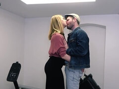 Anal, Blondin, Avsugning, Doggystyle, Hd, Naturliga tuttar, Pov, Rimjobb