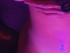 Ερασιτέχνης, Ομοφυλόφιλος, Δαντέλα, Πρώτου προσώπου, Μόνος, Τατουάζ