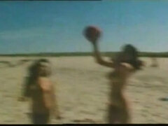 18 let, Velké kozy, Blondýna, Kuřba, Stříkání spermatu, Německé, Vlasaté, Zastaralé