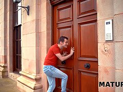 Hatalmas hátsó, Szőke, Angol, Csalás, Hatalmas, Természetes mellek, Harisnya, Tetkó