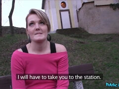 Amateur, Cul, Tromperie, Masturbation, Argent, De plein air, Pov, Public