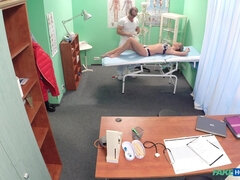 Amatör, Blondin, Avsugning, Slick, Kontor, Fitta, Uniform