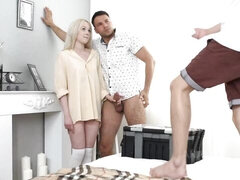 18, Duży kutas, Blondynka, Obciąganie, Styl na pieska, Chudy, Nastolatki, Cycki