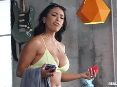 Amatoriale, Americano, Culo, Bikini, Pompino, Interrazziale, Sculacciata, Tatuaggi