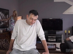 Πίπα, Βυζαρού, Σε στάση σκύλου στα τέσσερα, Η κοπέλα μου, Τακούνια, Φυσικά βυζιά, Πραγματικότητα, Έφηβος