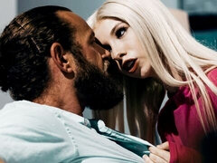 Pijpbeurt, Hondjeshouding, 1 man 2 vrouwen, Handbeurt, Zoenen, Moeder die ik wil neuken, Kousen, Trio