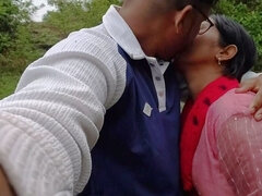 Amateur, Sucer une bite, Femme au foyer, Indienne, Embrassement, Seins naturels