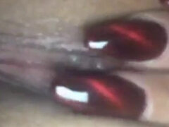 Pirszing, Nuni, Egyedül, Tetkó