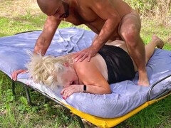 Enthousiasteling, Mooie dikke vrouwen, Grote kont, Brits, Oudere vrouw, Voeten, Huisgemaakt, Rijpe lesbienne