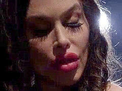 Anal, Mamada, Morena, Corridas faciales, Látex