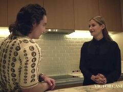 Pik sutte, Brunette, Pik, Dominerende, Hårdt, Orgasme, Forført, Bryster