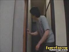 Azijci, Rit, Globoko grlo, Kurac, Naravni, Orgazem, Muco, Tuširanje