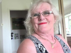 Θεία, Μεγάλος κώλος, Μεγάλα βυζιά, Βρετανός, Βυζαρού, Συνελήφθη, Ηδ, Ώριμη