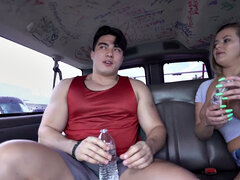 Leie, Bus, Spermaladung, Aufs gesicht abspritzen, Schwul, Geld, Im freien, Tätowierung