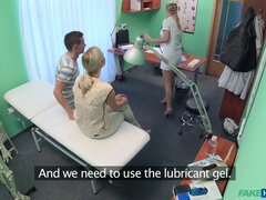 Doktor, Ansiktsbehandling, Flickvän, Handjobb, Slick, Fitta, Verklighet, Voyeur
