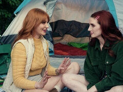 Ερασιτέχνης, Κώλος, Μαλακία με το δάχτυλο για γυναίκες, Φυσικά βυζιά, Εκτός, Κοκκινομάλα, Ξυρισμένη, Βυζιά