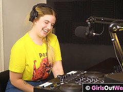 Amaterji, Velike joške, Blondinka, Busty, Kosmate, Lizanje, Rimjob, Joške