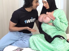 Sypialnia, Duże cycki, Obciąganie, Ubrani, Indyjski