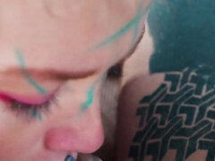 Anal, Rumpe til munn, Stor kukk, Dildoen, Gaping, Onani, Piercingen, Tattovering