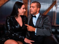 Anal, Stor røv, Store bryster, Brunette, Dobbelt penetration, Håndjob, Mor jeg gerne vil kneppe, Trekant