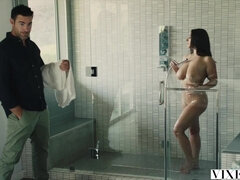 Iso kulli, Isot tissit, Suihinotto, Ruskeahiuksinen, Pariskunta, Naamallinen, Äiti jota haluaisin panna, Ajeltu