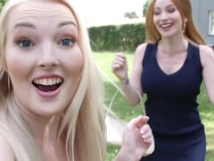 Μεγάλα βυζιά, Ξανθιά, Πρόσωπο κάθομαι, Πόδια, Μαλακία με το δάχτυλο για γυναίκες, Λεσβία, Μουνί, Ρουφώντας