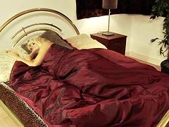 Lieveling, Grote mammen, Blond, Fetisj, Ondergoed, Masturbatie, Tieten likken, Vibrator