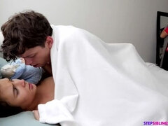 Leie, Arsch, Grosser arsch, Grosse titten, Geschnappt, Schwanz, Hardcore, Mutti